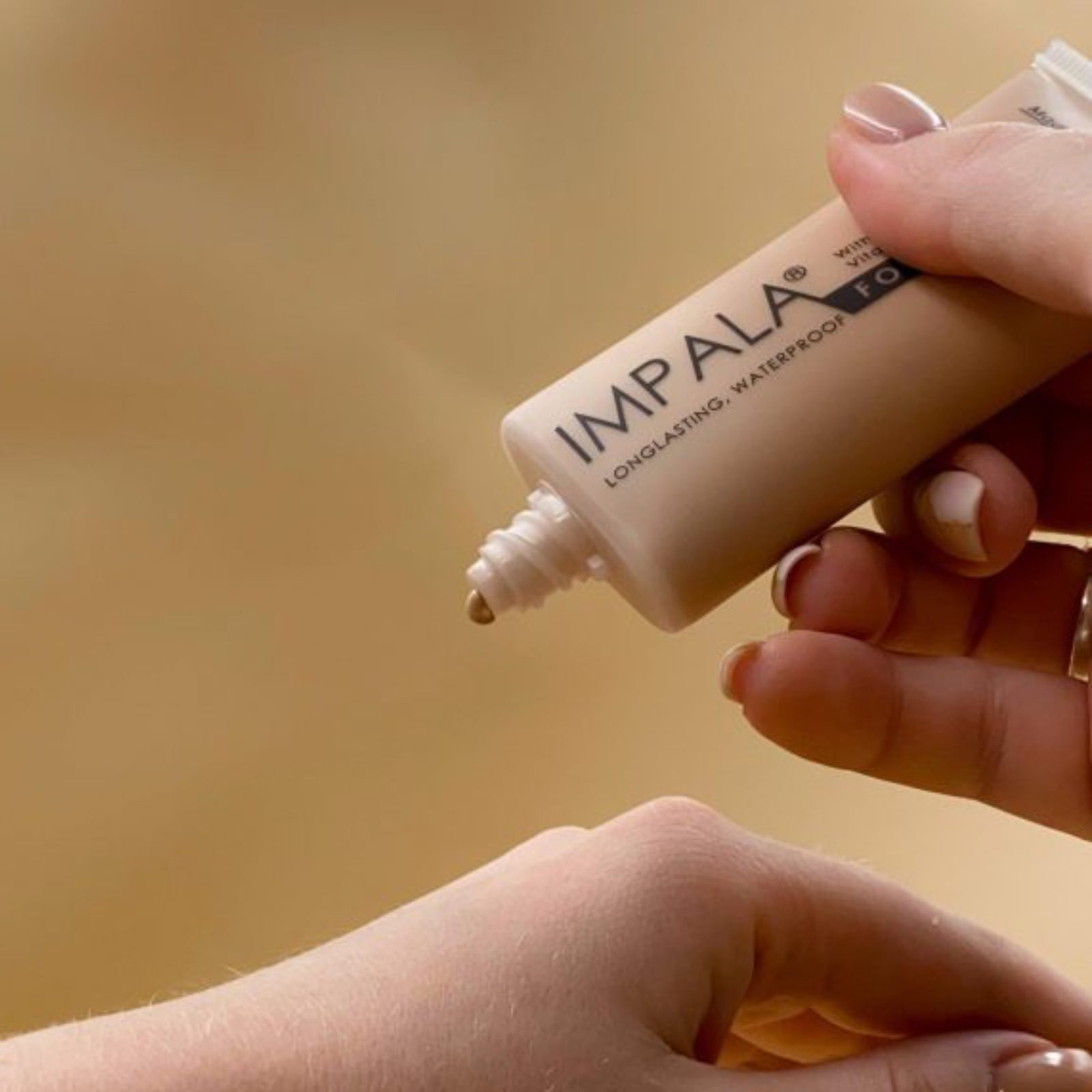 0005514 tonalnyj krem dl lica vodostojkij impala foundation 1 30 ml